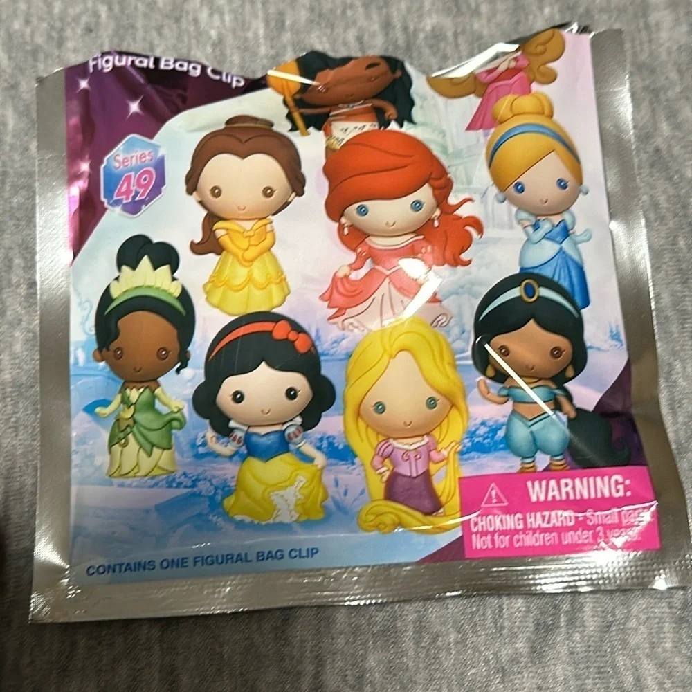 Disney Princess Figural Bag Clip Keychain collectible RARE mermaid cupcake